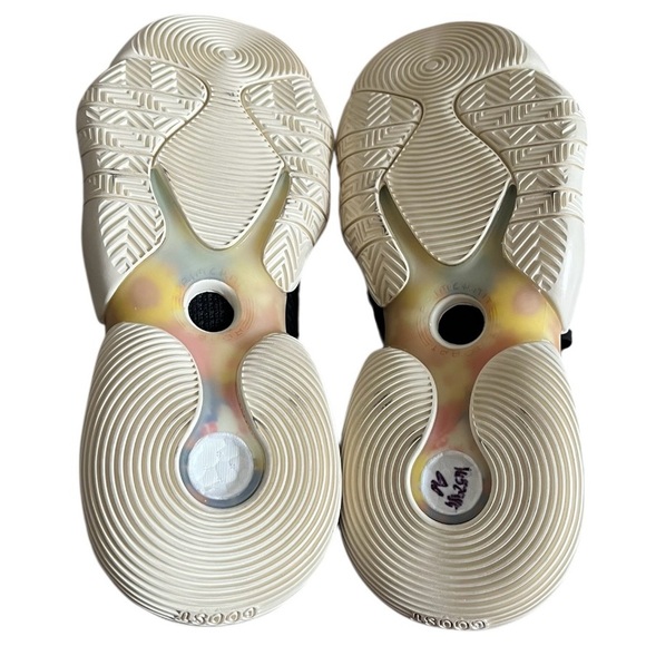 Adidas Trae Young 2 Flowers Mens 7 Womens 8 New With Tags Basketball Shoes - Picture 6 of 8